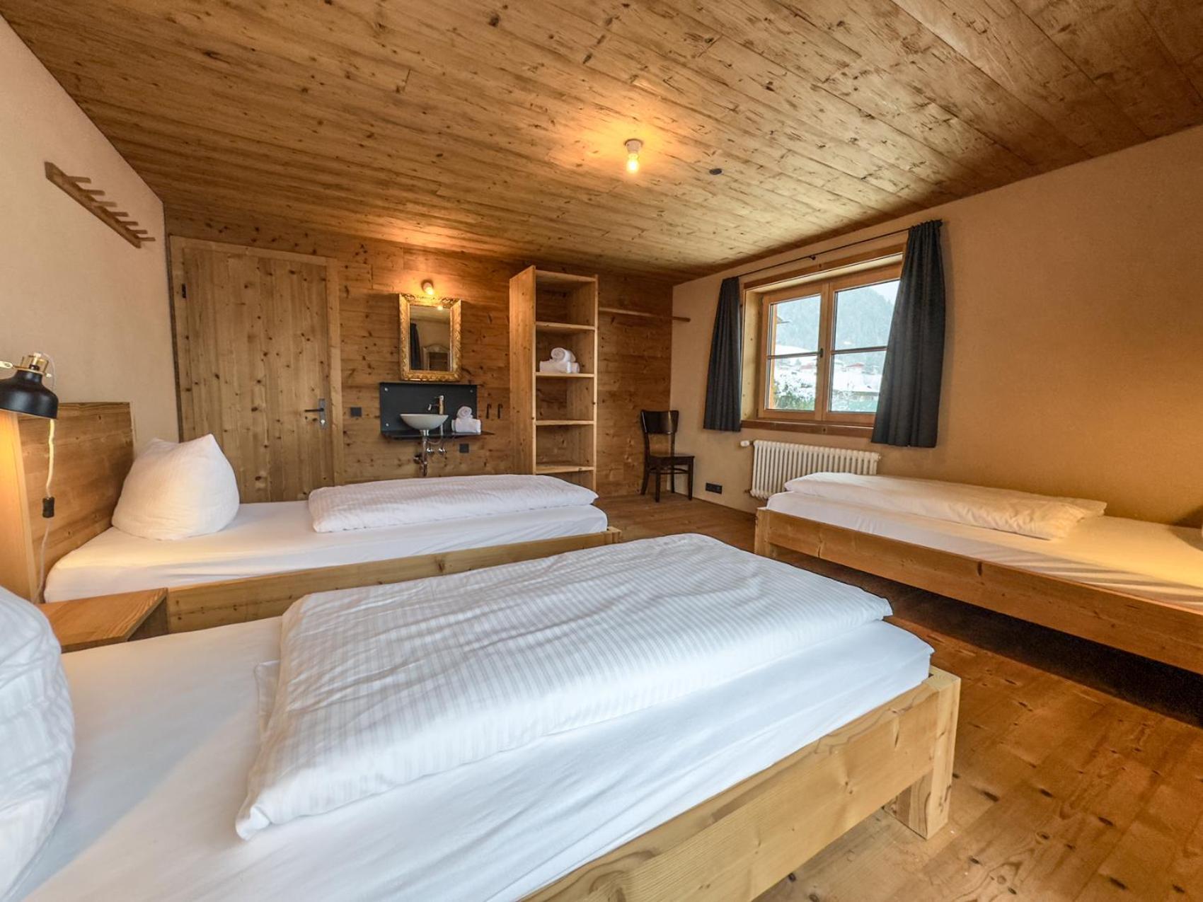 Alpen Select Lodge Kleinwalsertal 里茨勒恩 外观 照片