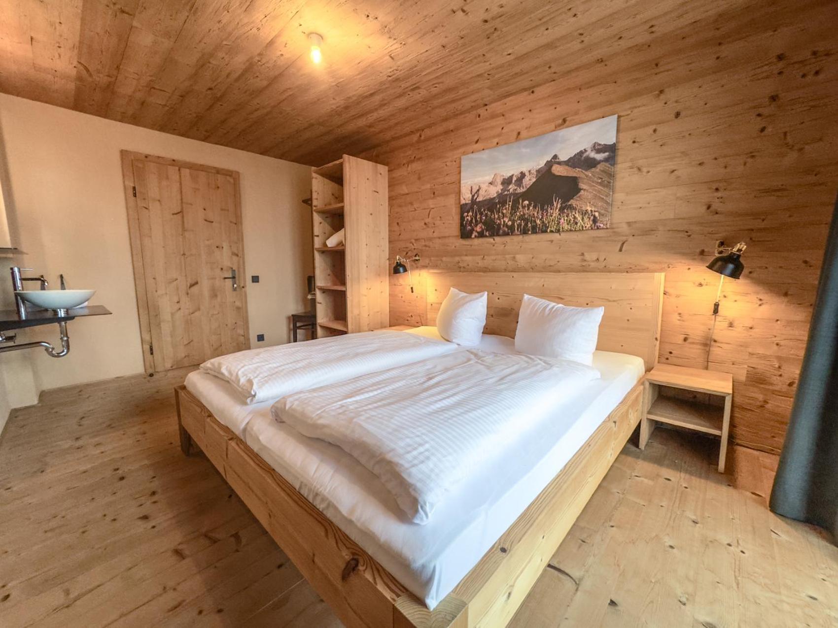 Alpen Select Lodge Kleinwalsertal 里茨勒恩 外观 照片