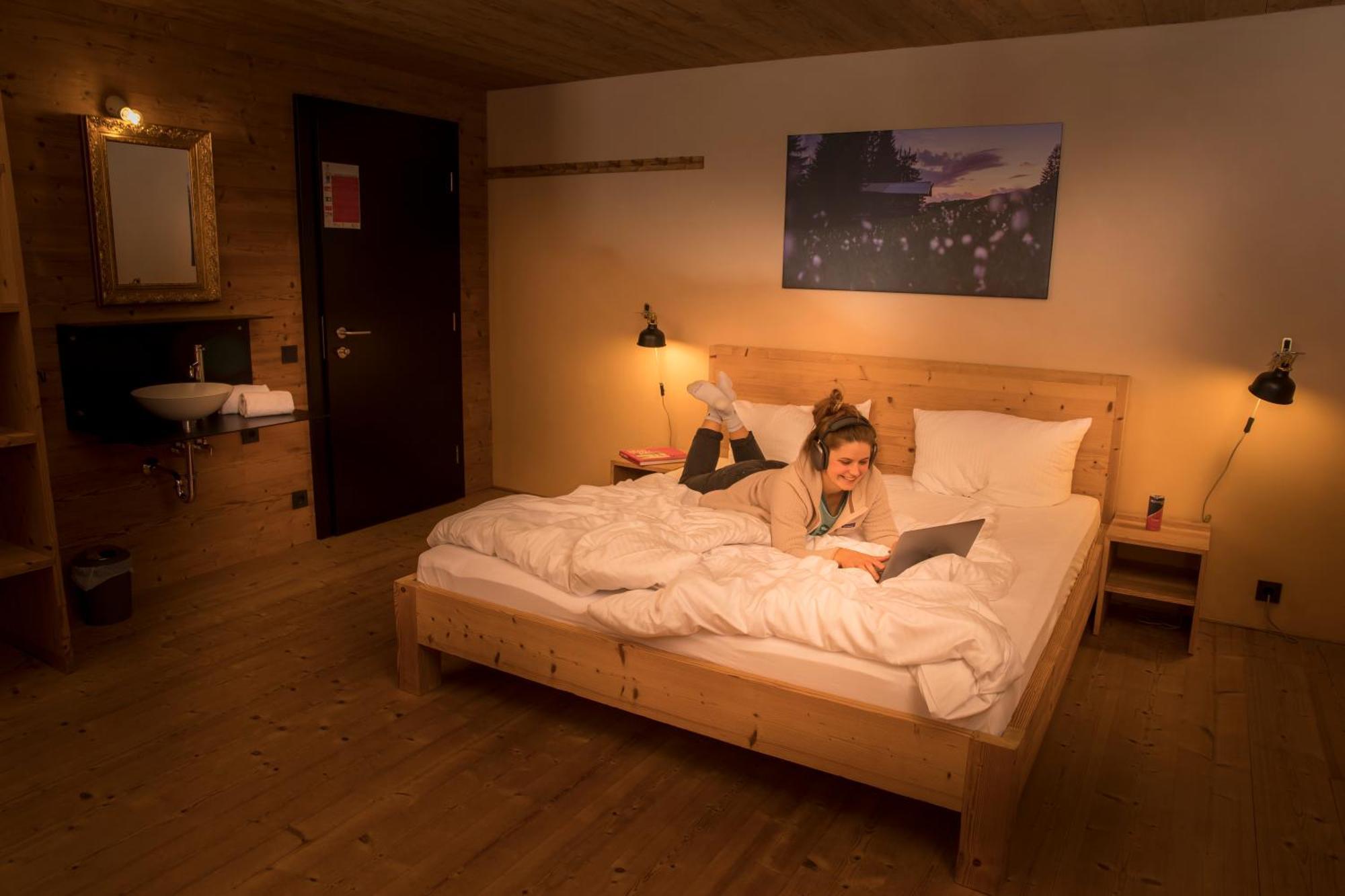 Alpen Select Lodge Kleinwalsertal 里茨勒恩 外观 照片