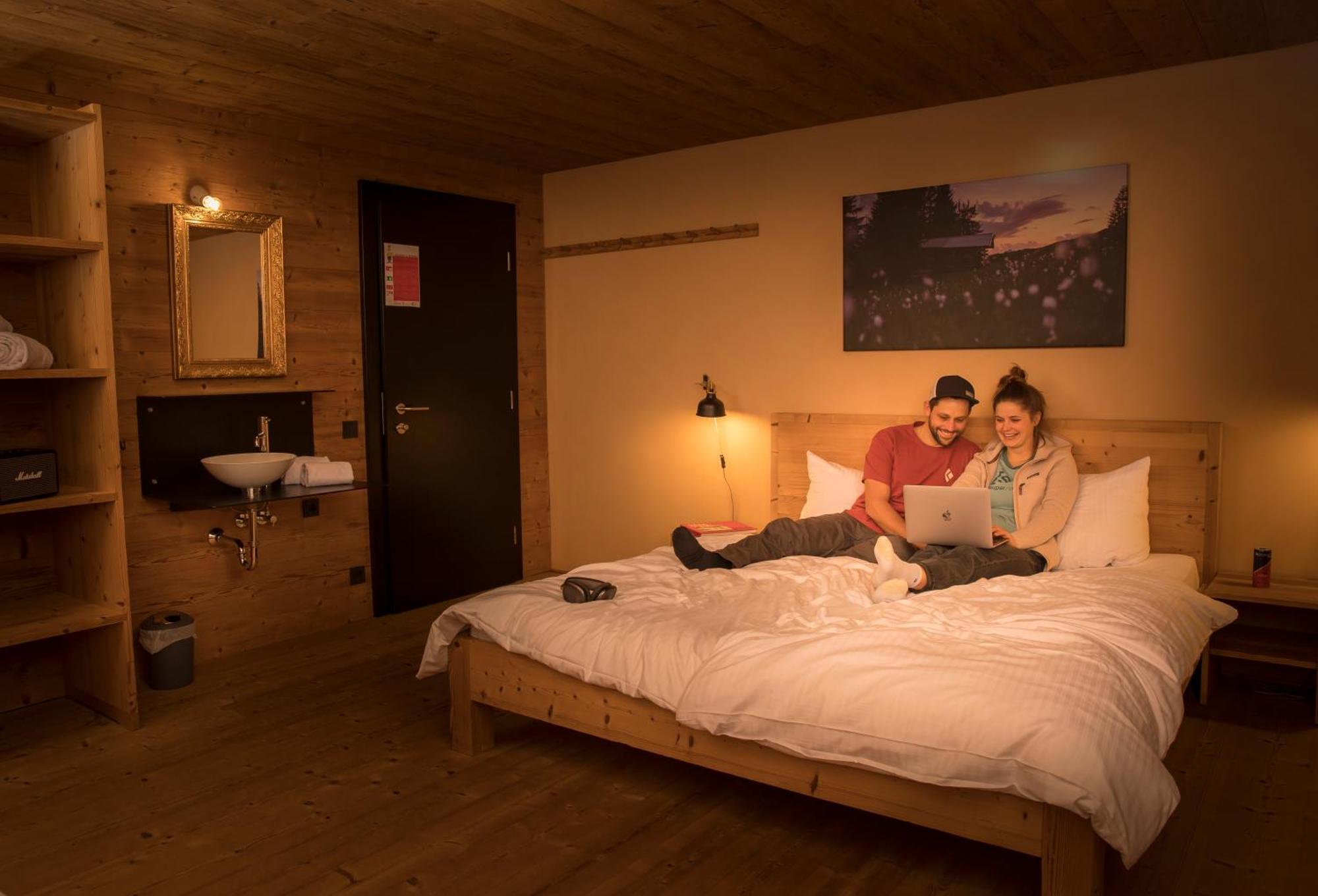 Alpen Select Lodge Kleinwalsertal 里茨勒恩 外观 照片