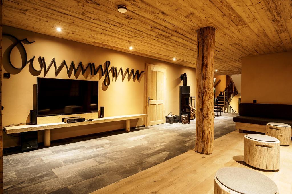 Alpen Select Lodge Kleinwalsertal 里茨勒恩 外观 照片