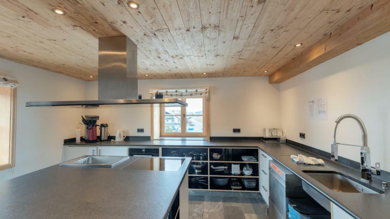Alpen Select Lodge Kleinwalsertal 里茨勒恩 外观 照片