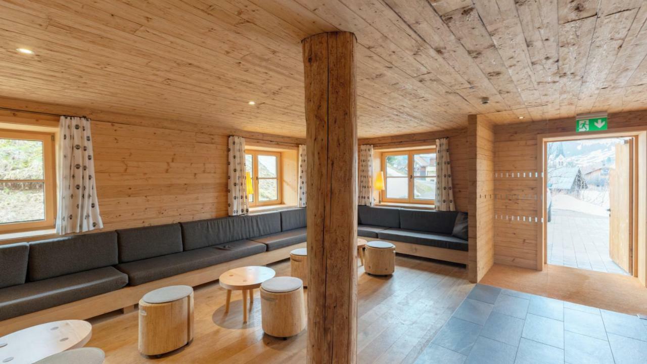 Alpen Select Lodge Kleinwalsertal 里茨勒恩 外观 照片