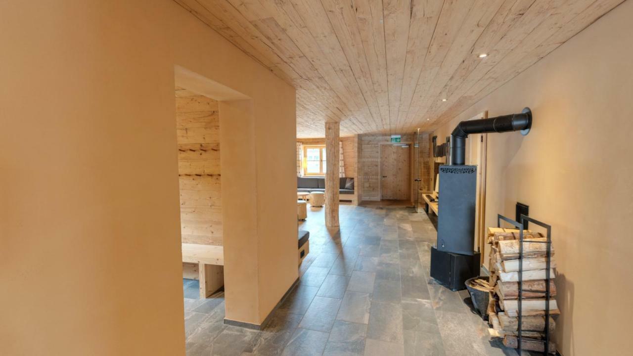 Alpen Select Lodge Kleinwalsertal 里茨勒恩 外观 照片